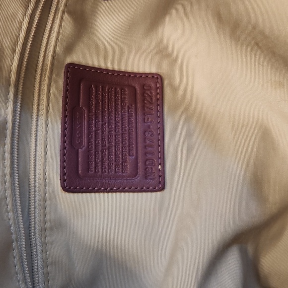 Coach Purple Leather Tote Bag - Picture 4 of 8